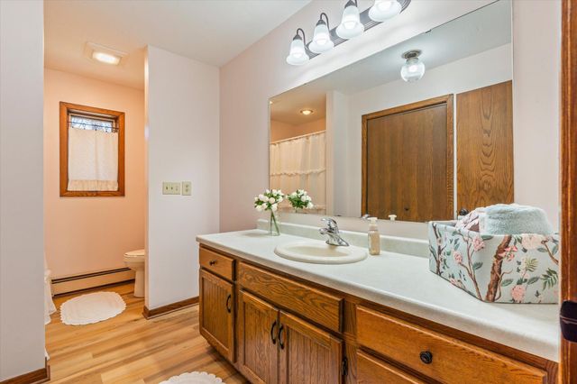 6083 Knollwood Court, Baxter, MN 56425