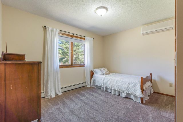 6083 Knollwood Court, Baxter, MN 56425
