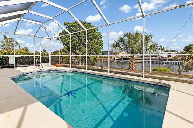 125 BALDWIN COURT SE, Port Charlotte, FL 33952