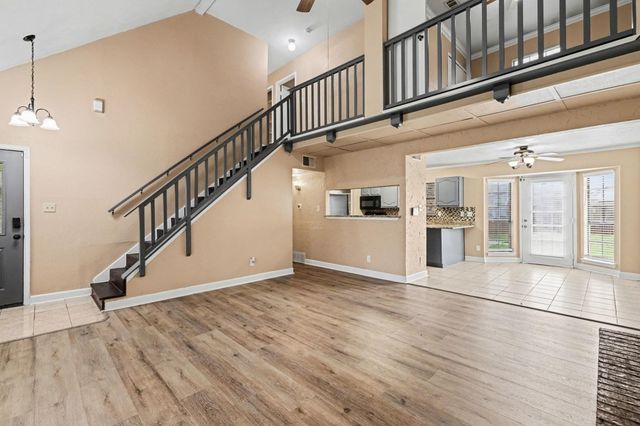 6832 Younger Drive, The Colony, TX 75056