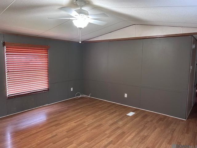 31375 Linder Rd, Denham Springs, LA 70726