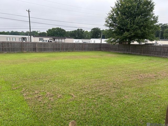 31375 Linder Rd, Denham Springs, LA 70726