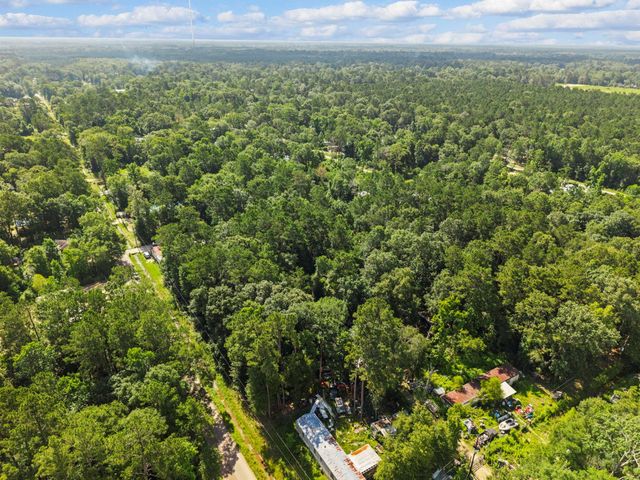 15597 Westgate Road, Splendora, TX 77372