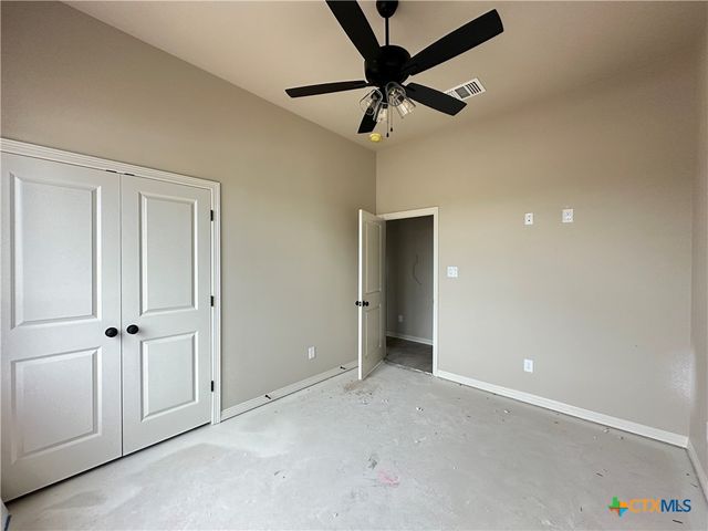 607 Golden Eagle Drive, Salado, TX 76571