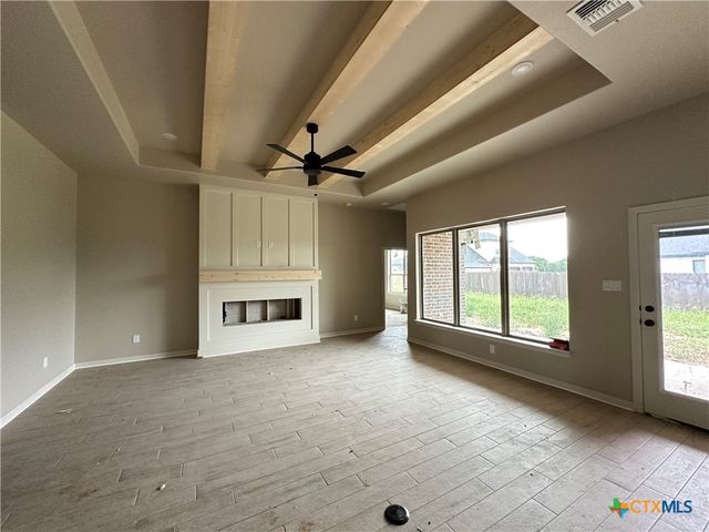 607 Golden Eagle Drive, Salado, TX 76571
