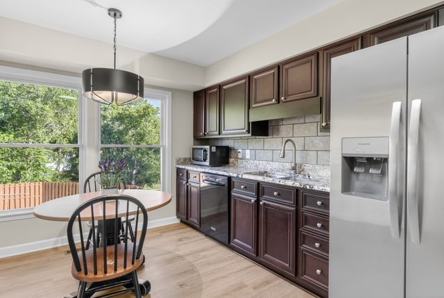 609 Emily Dr, Goodlettsville, TN 37072