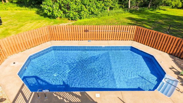 609 Emily Dr, Goodlettsville, TN 37072