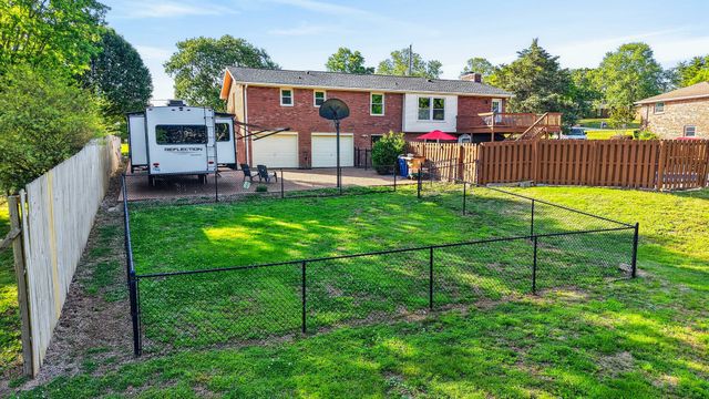 609 Emily Dr, Goodlettsville, TN 37072