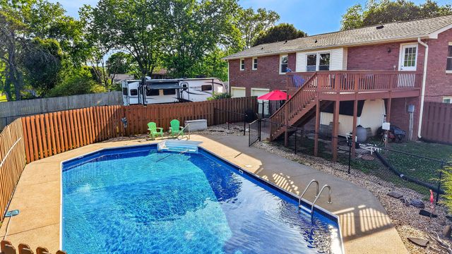 609 Emily Dr, Goodlettsville, TN 37072