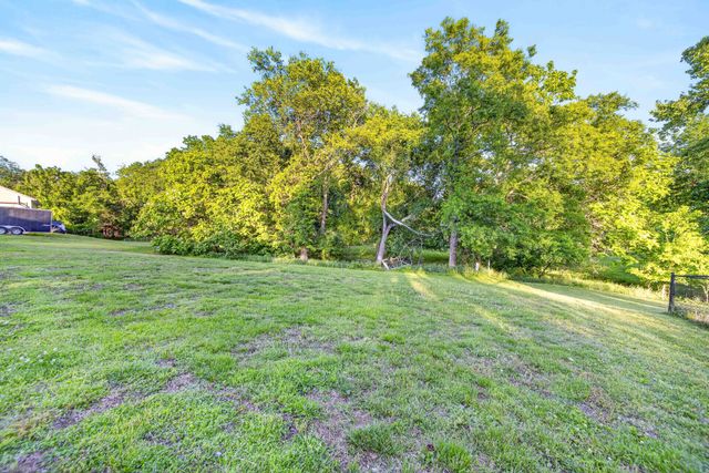 609 Emily Dr, Goodlettsville, TN 37072