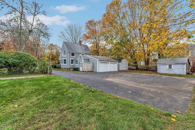 38 Old Bridge Rd., Bourne, MA 02532