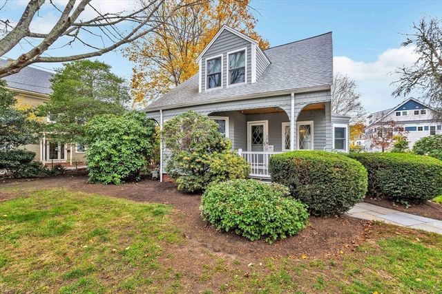 38 Old Bridge Rd., Bourne, MA 02532