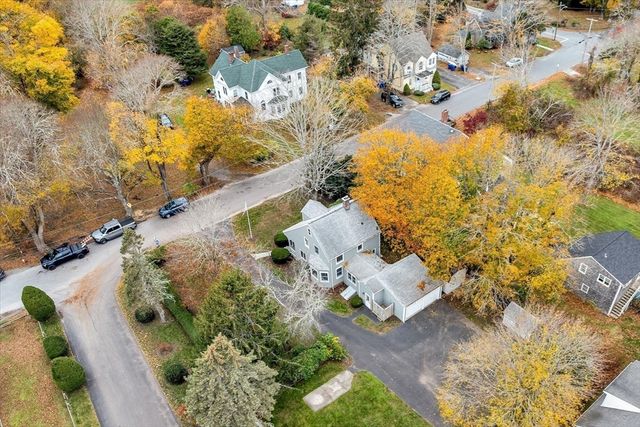 38 Old Bridge Rd., Bourne, MA 02532