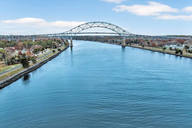 38 Old Bridge Rd., Bourne, MA 02532