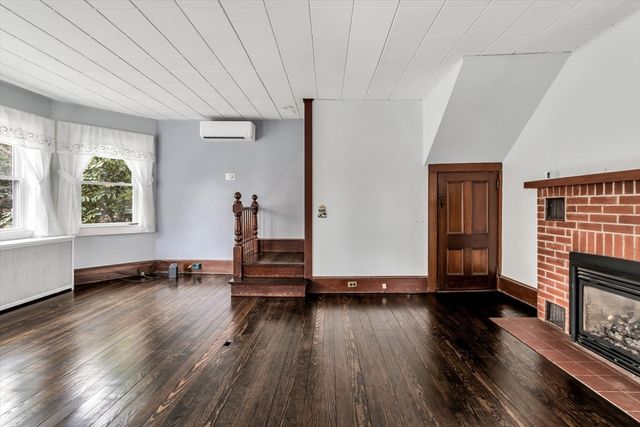 38 Old Bridge Rd., Bourne, MA 02532