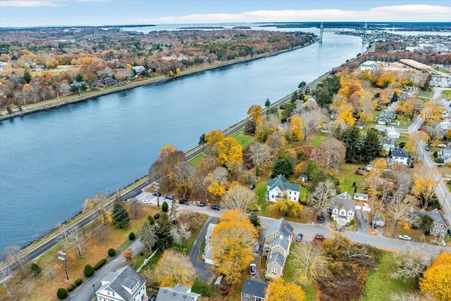 38 Old Bridge Rd., Bourne, MA 02532