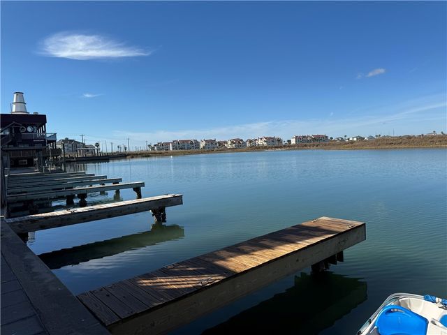 15217 LEEWARD Dr 3A, Corpus Christi, TX 78418