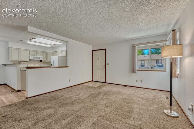 1044 Lutheran Way, Colorado Springs, CO 80915