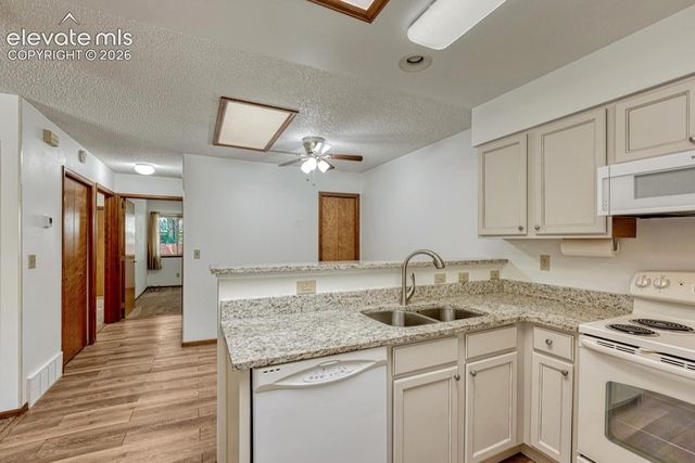 1044 Lutheran Way, Colorado Springs, CO 80915