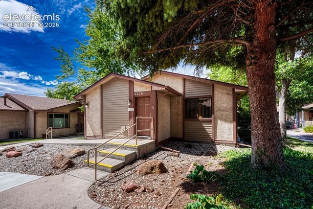1044 Lutheran Way, Colorado Springs, CO 80915