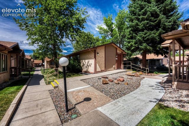1044 Lutheran Way, Colorado Springs, CO 80915