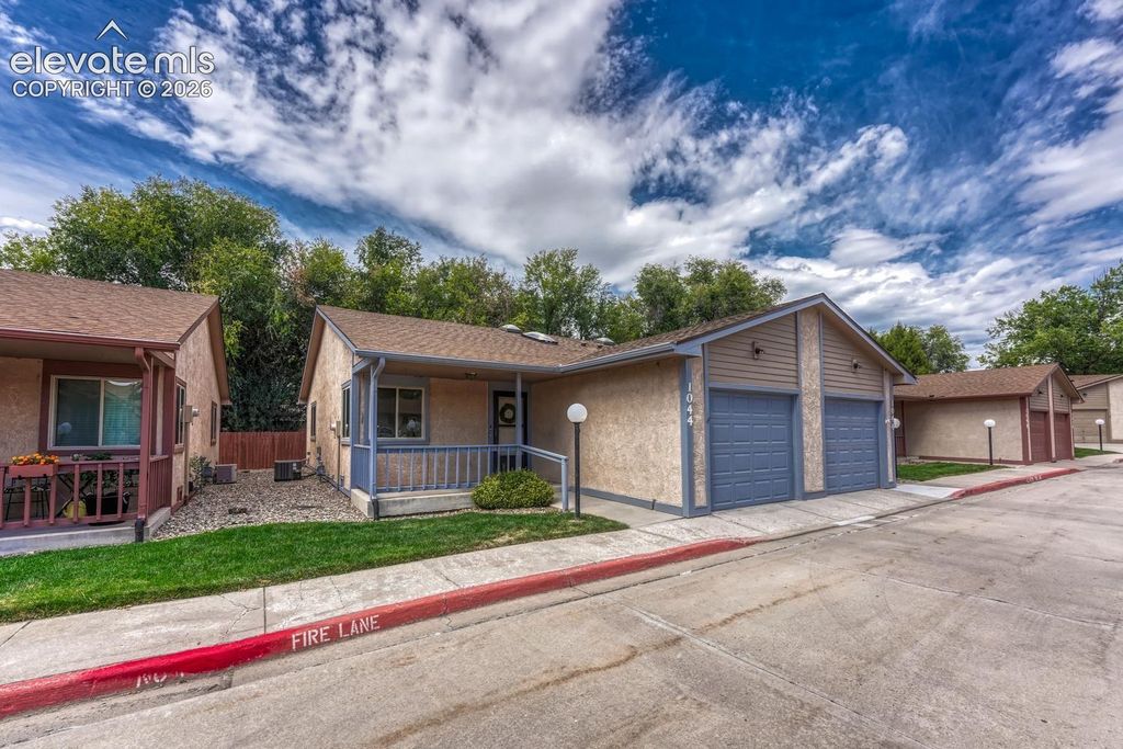 1044 Lutheran Way, Colorado Springs, CO 80915 — photo 3