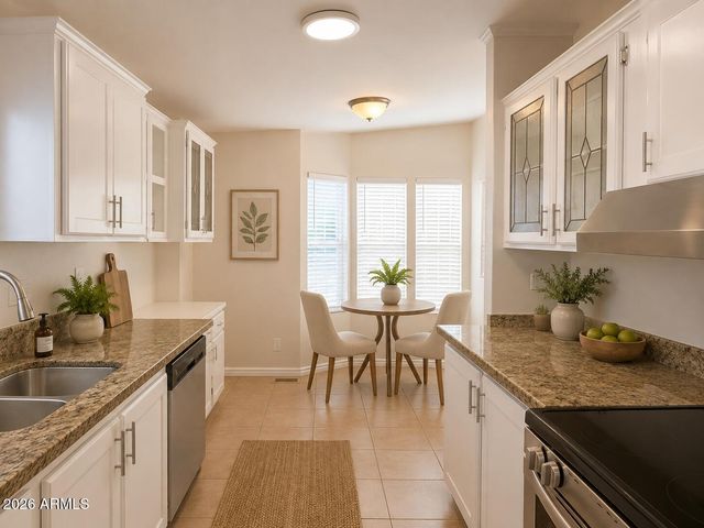 5735 E MCDOWELL Road 409, Mesa, AZ 85215
