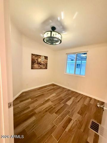 5735 E MCDOWELL Road 409, Mesa, AZ 85215