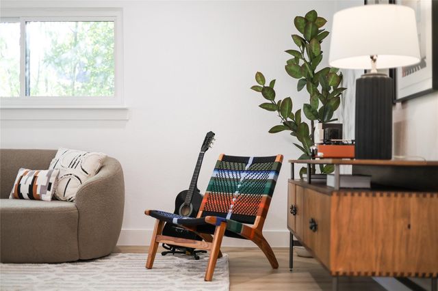 813 Cardiff DR, Austin, TX 78745