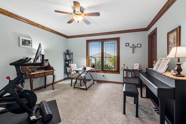 17022 Marilyn Drive, Tinley Park, IL 60477