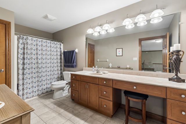 17022 Marilyn Drive, Tinley Park, IL 60477