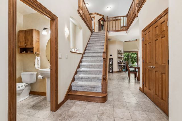 17022 Marilyn Drive, Tinley Park, IL 60477
