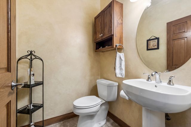 17022 Marilyn Drive, Tinley Park, IL 60477