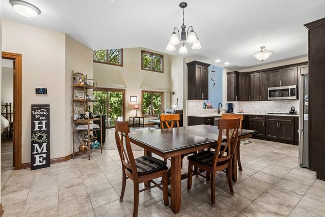 17022 Marilyn Drive, Tinley Park, IL 60477