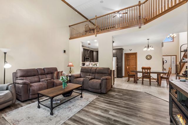 17022 Marilyn Drive, Tinley Park, IL 60477