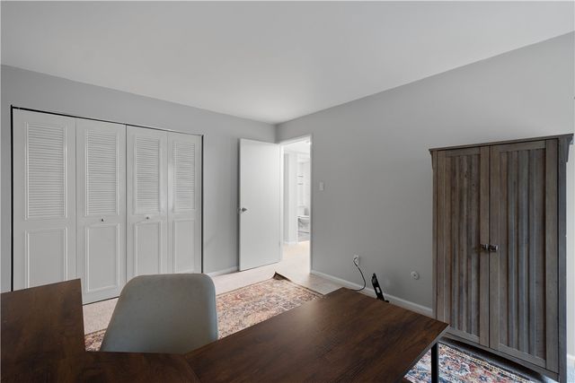 410 Abbeyville Rd D, Bethel Park, PA 15228