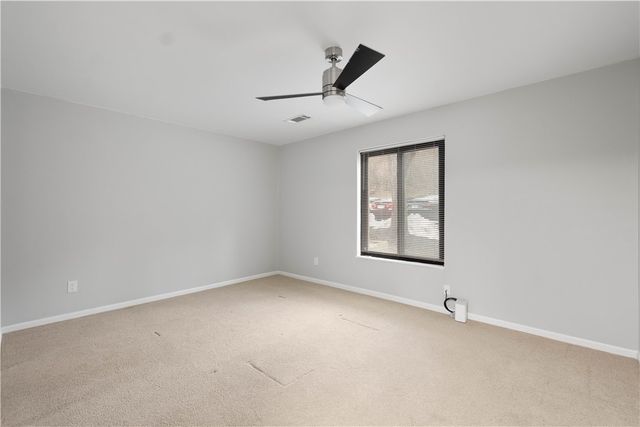 410 Abbeyville Rd D, Bethel Park, PA 15228