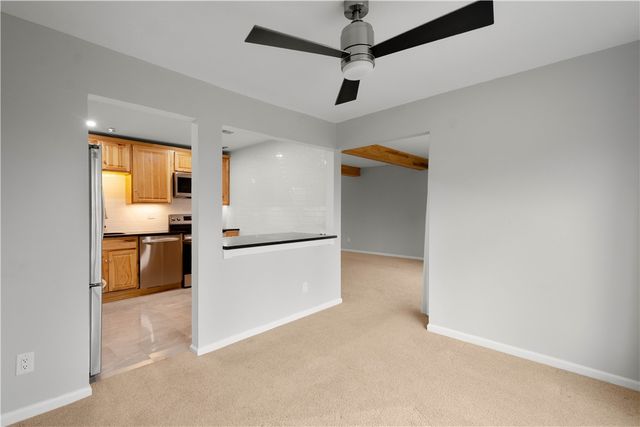 410 Abbeyville Rd D, Bethel Park, PA 15228