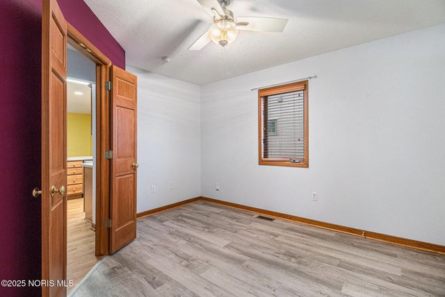 6955 Nightingale Drive, Holland, OH 43528