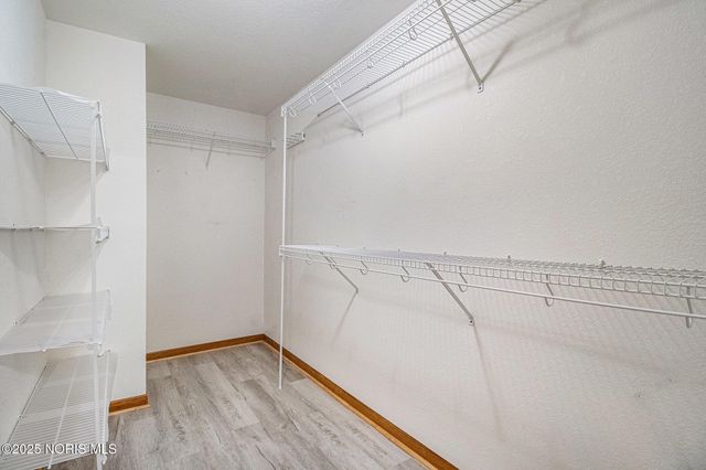 6955 Nightingale Drive, Holland, OH 43528