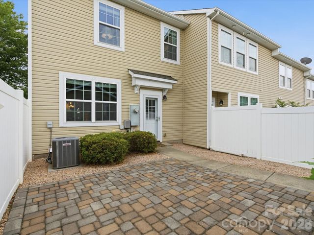 18439 The Commons Boulevard, Cornelius, NC 28031