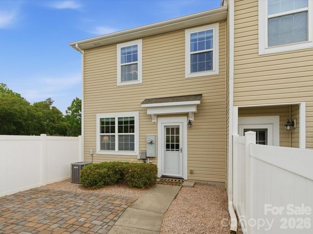 18439 The Commons Boulevard, Cornelius, NC 28031