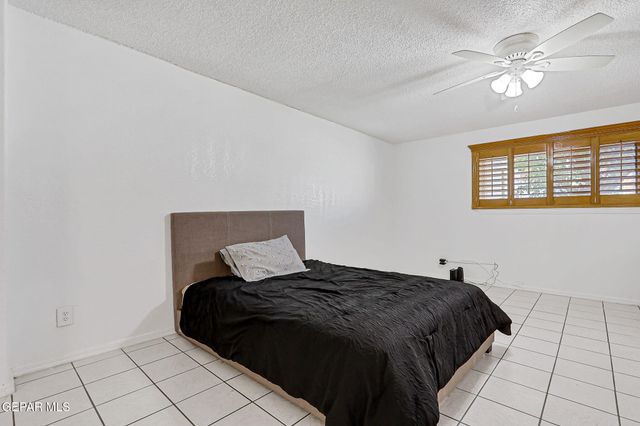 7952 BROADWAY Drive, El Paso, TX 79915