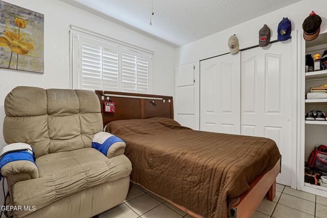 7952 BROADWAY Drive, El Paso, TX 79915