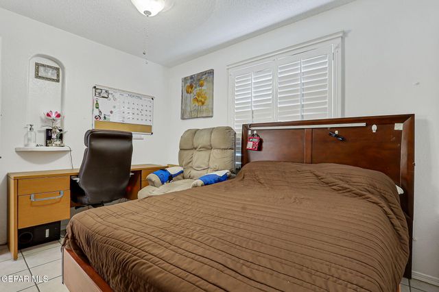 7952 BROADWAY Drive, El Paso, TX 79915