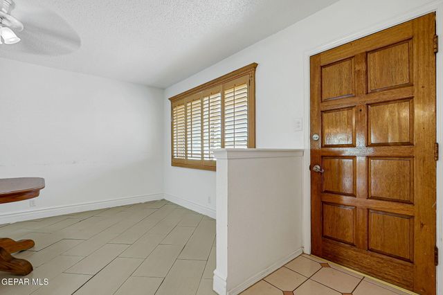 7952 BROADWAY Drive, El Paso, TX 79915