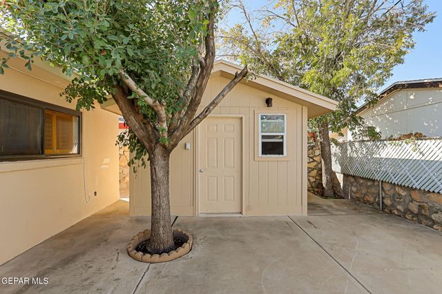 7952 BROADWAY Drive, El Paso, TX 79915