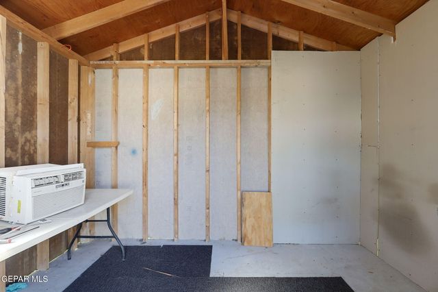 7952 BROADWAY Drive, El Paso, TX 79915