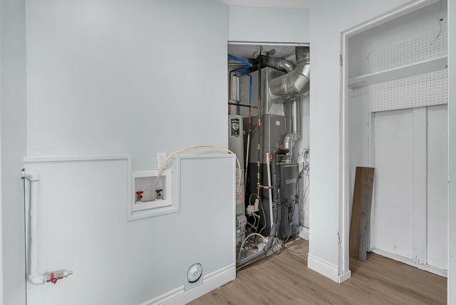 423 176th Court, Hammond, IN 46324