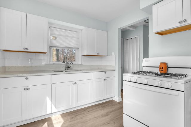 423 176th Court, Hammond, IN 46324